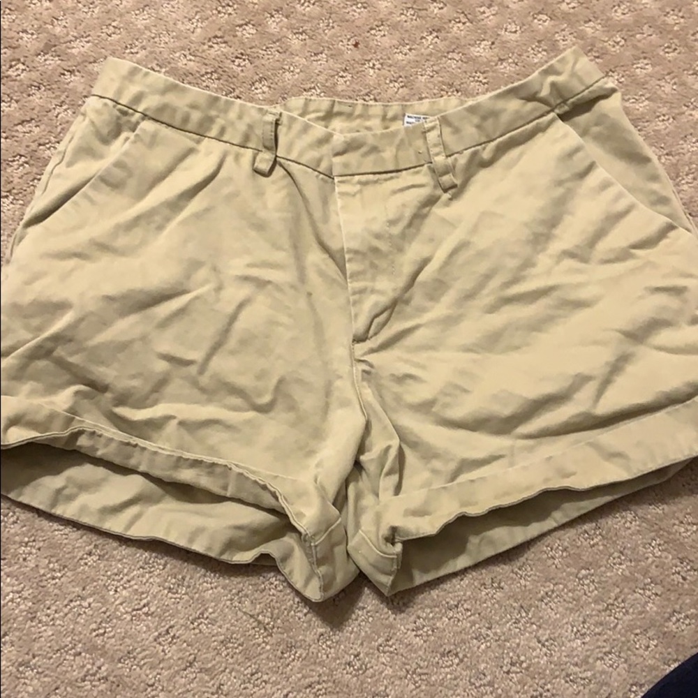 Old navy khaki shorts